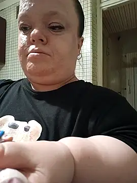 Janiffer_MiMi webcam