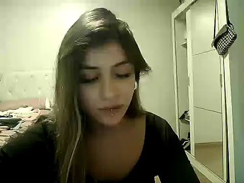 Becca_B webcam