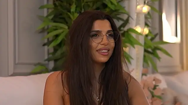 NicoleCellini webcam