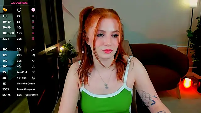 miraboom - MiraBoom's free webcam - UK Sex Cams