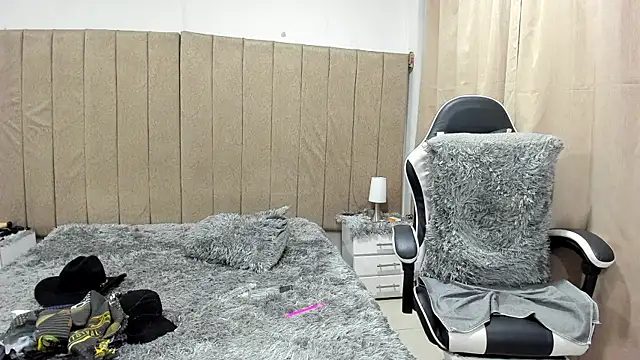 pipe_hot04 - Pipe_hot04's free webcam - UK Sex Cams