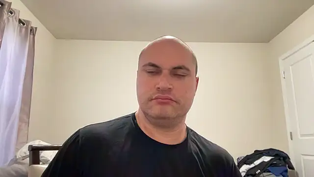 SluggishChase99 webcam