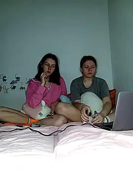 ella_maya (G teen) - ella boob's