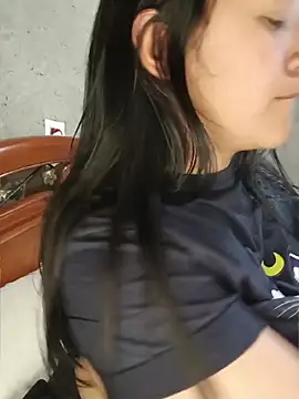 williams_hera (F young) - Fingers in pussy.