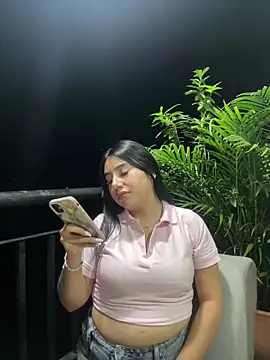 sophie_dreamss (F young) - Silence,people nearby#public#pussy