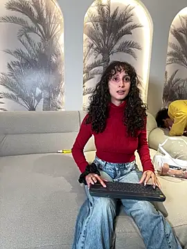 abrilandjulian (Ask my age) - Fuck that beautiful girl