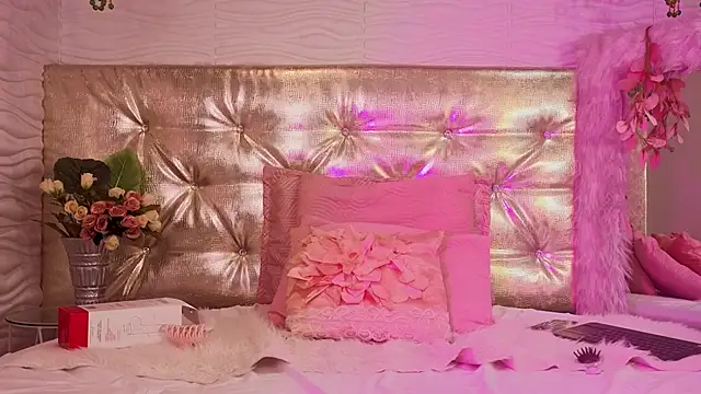 maddycooper_ (T teen) - masturbation