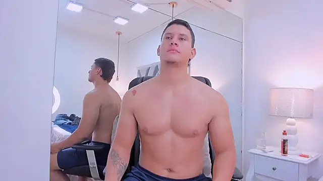 Chriss_Diamond webcam