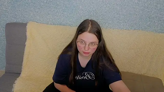 SofiDreamm webcam