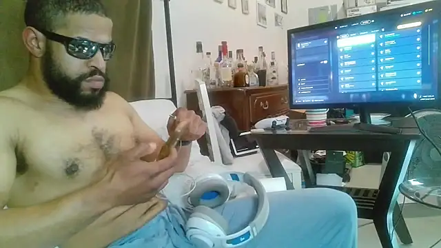 xdeathxstrokex (M young) - New Studio Space setup/equipment