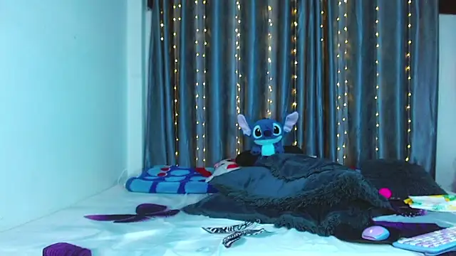 Kenisha_Sweet live sex cam