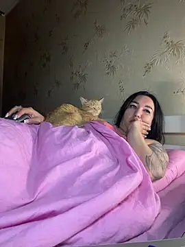 Naughtbaby_2025 webcam