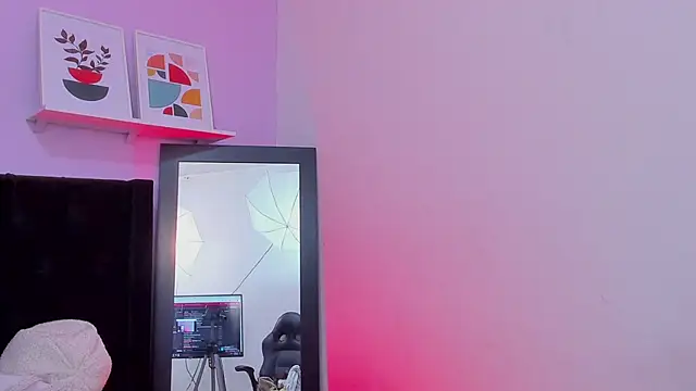 Amelia_Brixton webcam