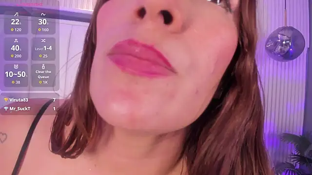 naughty_flower18 webcam