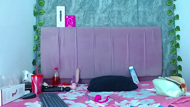 anitacorreahotcm101 webcam