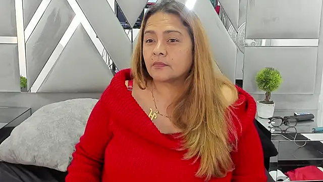 MonzerratBoyer webcam