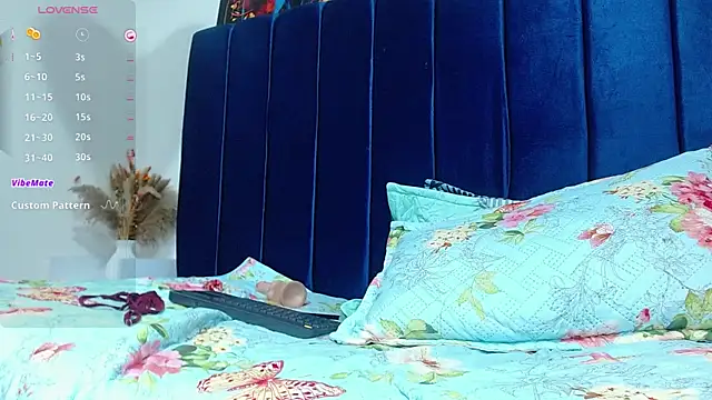 Bombom_brown1 webcam