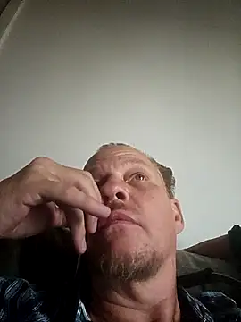 yourMasterisBored webcam