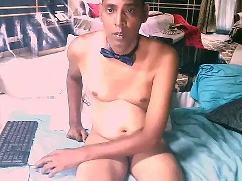 IndianHunk01 webcam