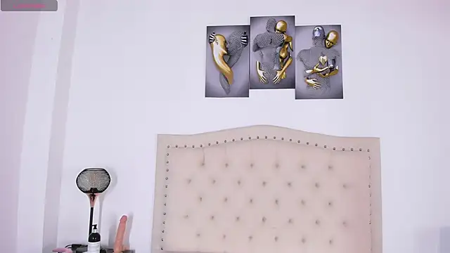 bustyluciana_____ webcam