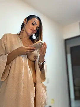 Kaily_Sweet16 webcam