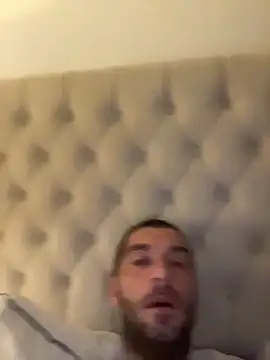 Kinkycouple142 webcam