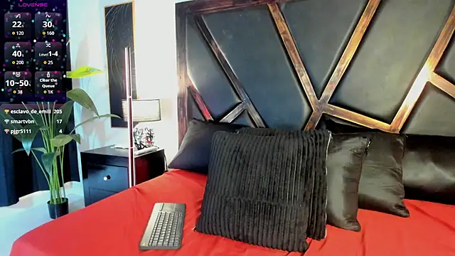 EmiliWilliams webcam