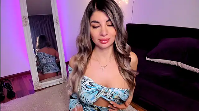 Queenofyouredreams webcam