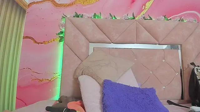 Taylor__cooper webcam