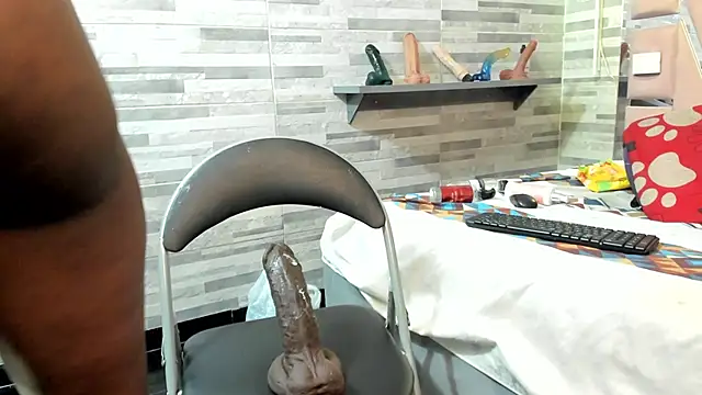 ebony_valentina webcam