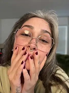 Alix_Valentine webcam