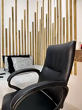 Oliver_bigblack_cock webcam