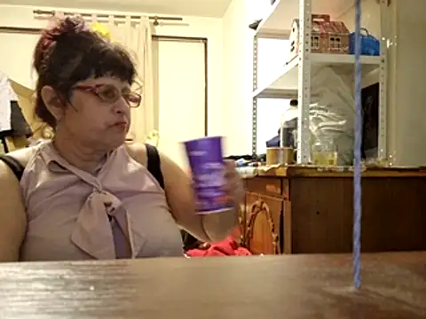 Samantha_Squirt@xh webcam