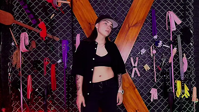 Bellatrix_Infernal_BDSM webcam