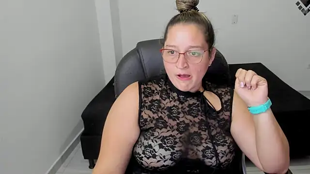 alejandra_milf_ webcam