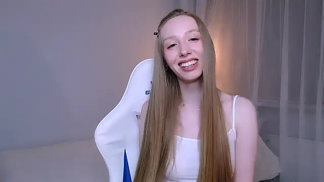 Luna_insniity webcam