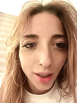 sidneey_lovee webcam