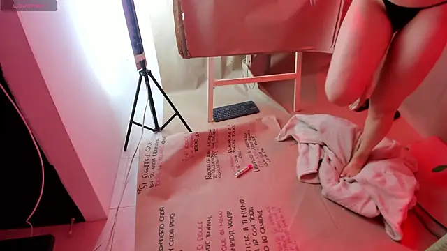 AnnyCruise149 webcam