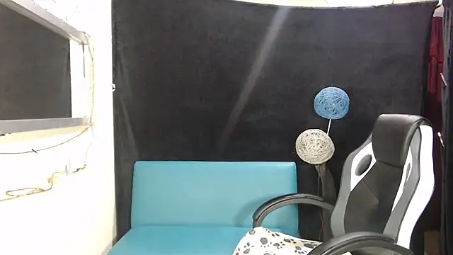 SofiaRoyal2308 webcam