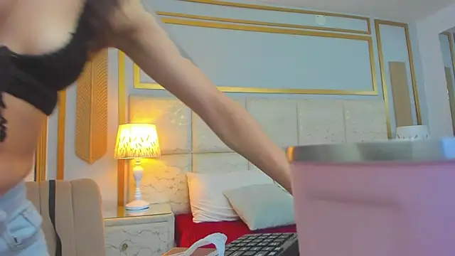 CharloteANDmaite webcam