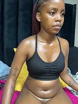 Littlebunny33 webcam