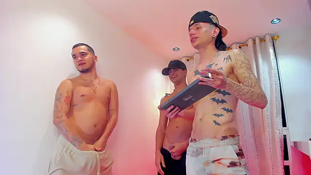 TheBatMansion webcam