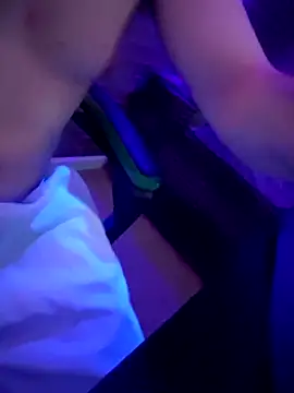 chronic_vibez webcam