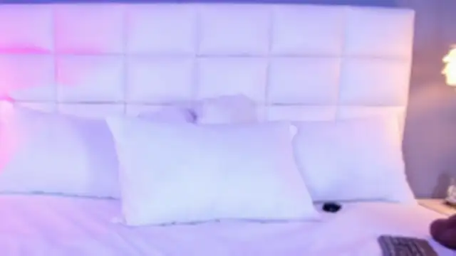 _BunnyNaugthy webcam