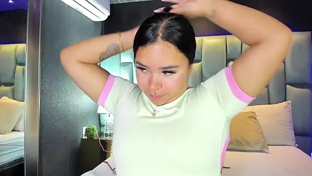 MarianaGarciaa__ webcam