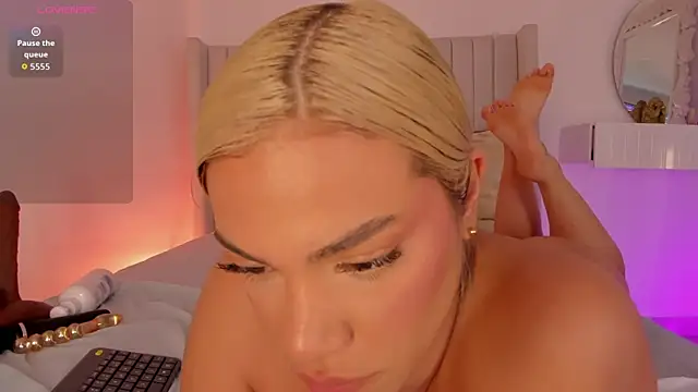 Shelynna_azzul webcam