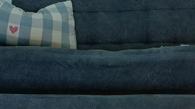 RiriiBrunette__ webcam