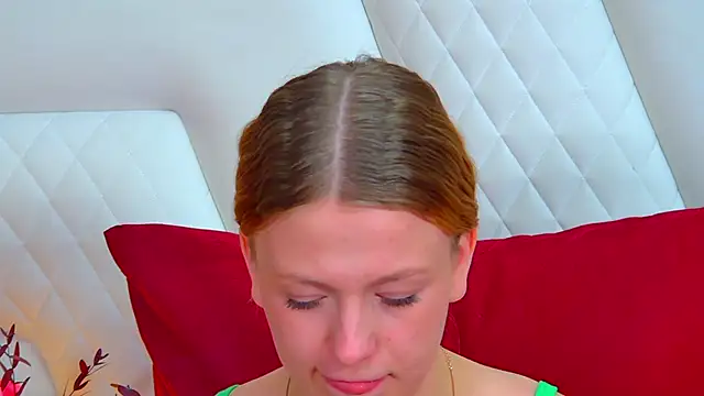 BeatriceBinoche webcam