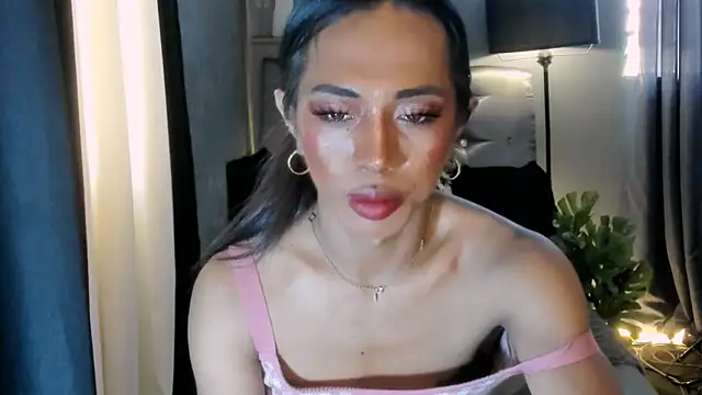 TsBlackHORSECOCKcalix webcam