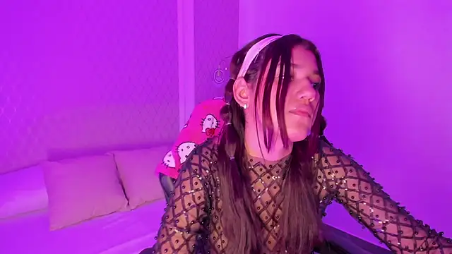 cristin_collins webcam